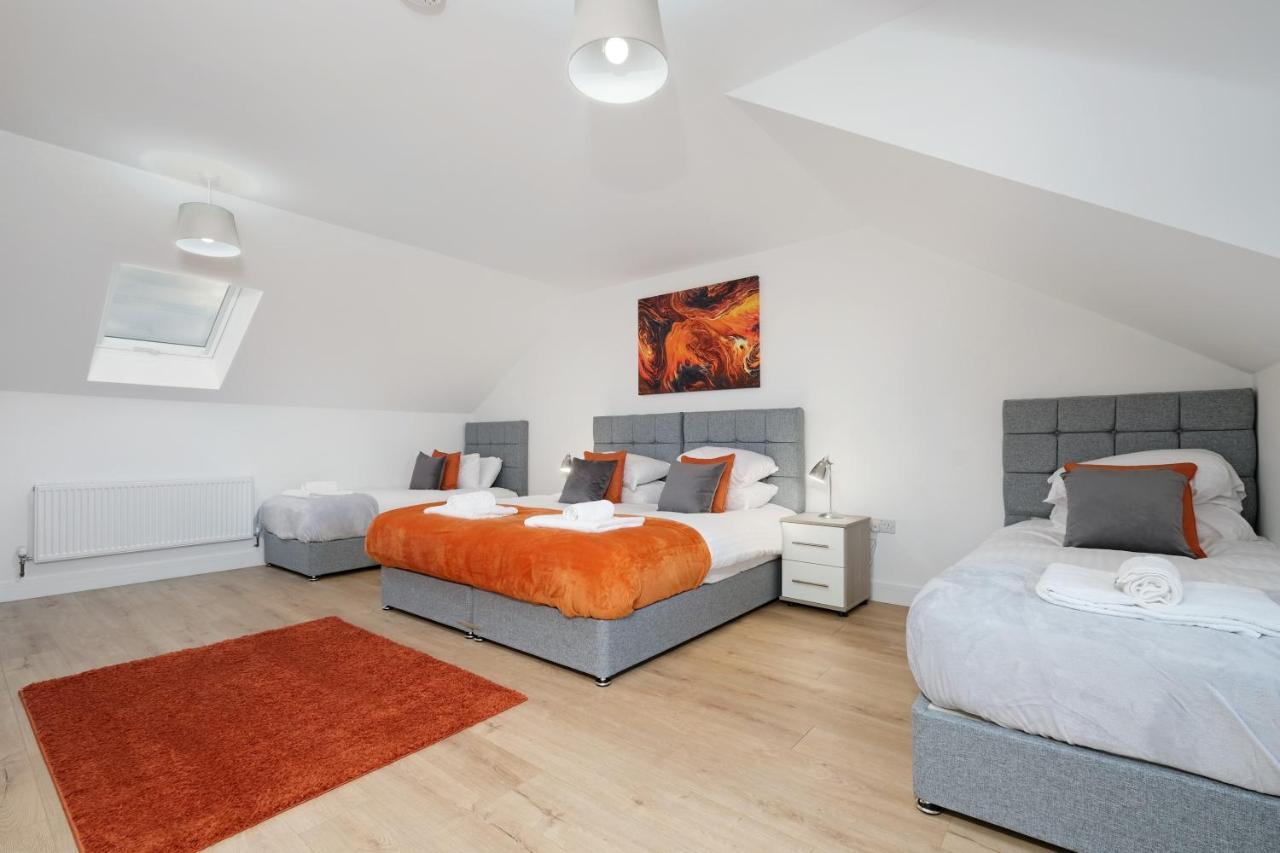 Pinewood Studios, Iver Slough Heathrow 1 & 2 Bedroom Apartments With Parking By Arista Living Eksteriør bilde