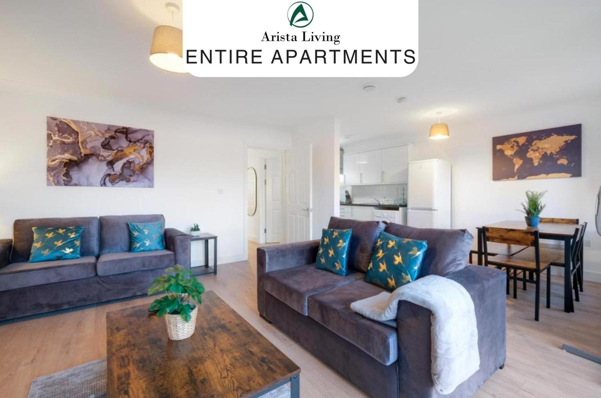 Pinewood Studios, Iver Slough Heathrow 1 & 2 Bedroom Apartments With Parking By Arista Living Eksteriør bilde